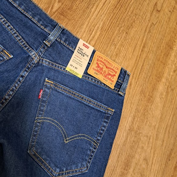 Levis 541 Athletic Taper 32 X 30 NWT - Picture 10 of 10